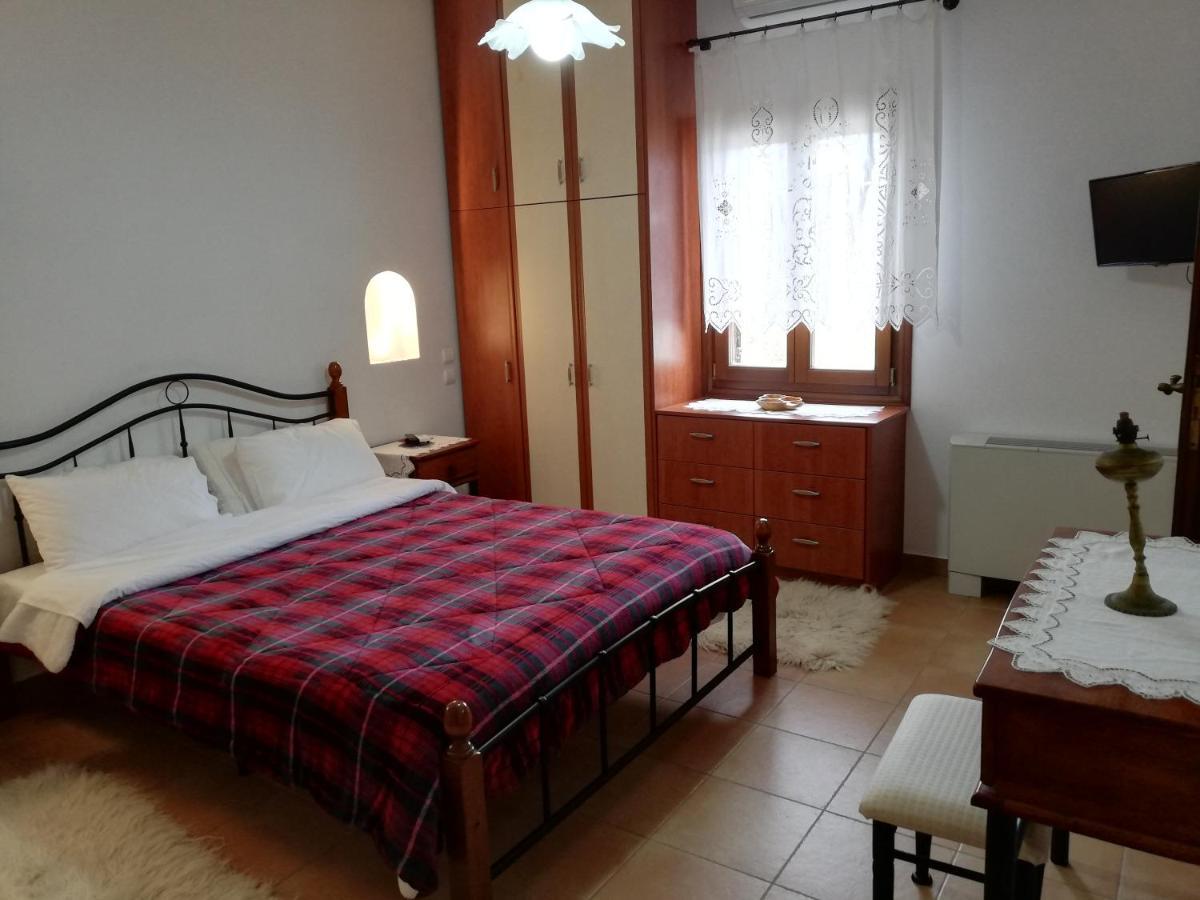 Sunshine House For 9, Cozy Set Up,Verandas, Sea View. Karterados  Exteriér fotografie