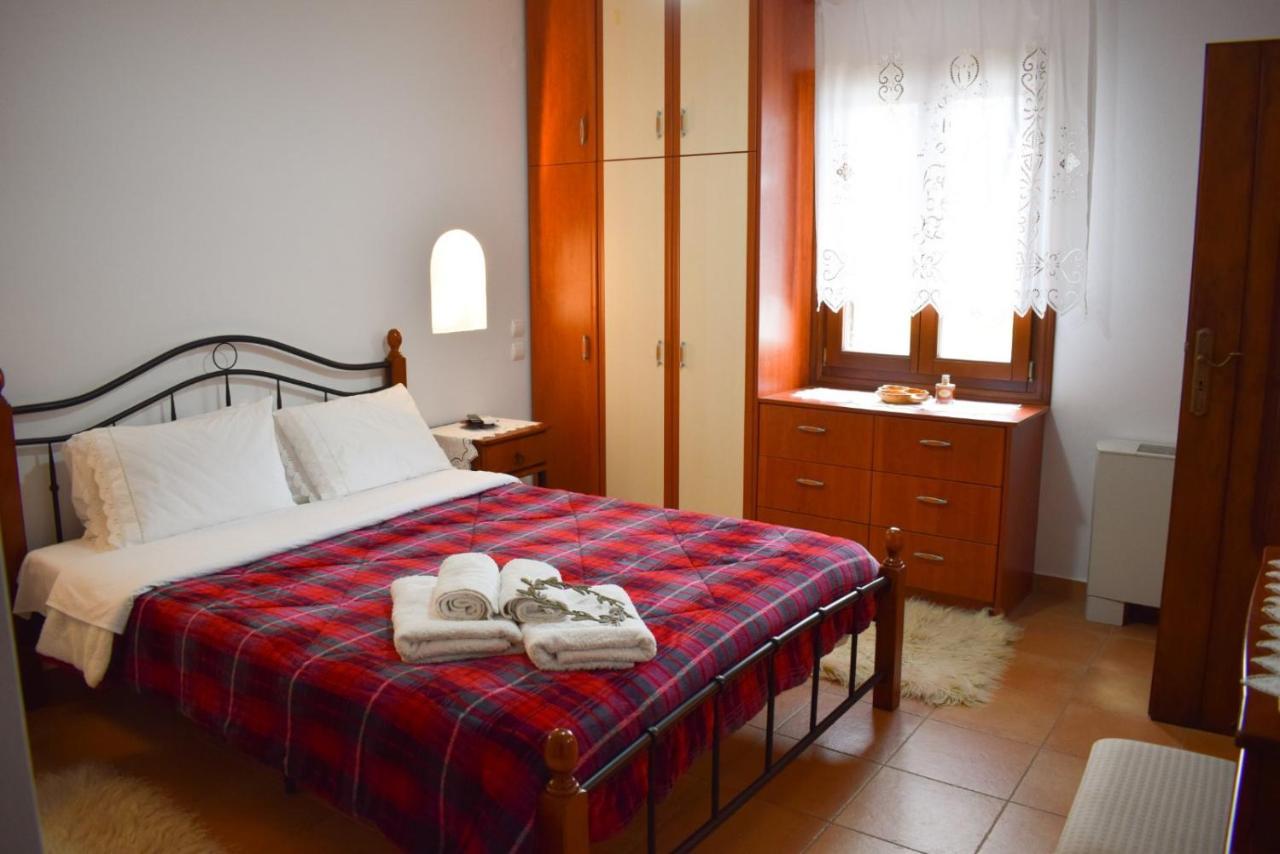 Sunshine House For 9, Cozy Set Up,Verandas, Sea View. Karterados  Exteriér fotografie