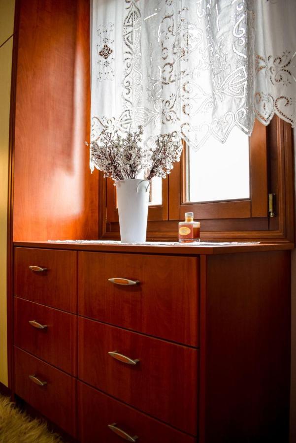 Sunshine House For 9, Cozy Set Up,Verandas, Sea View. Karterados  Exteriér fotografie