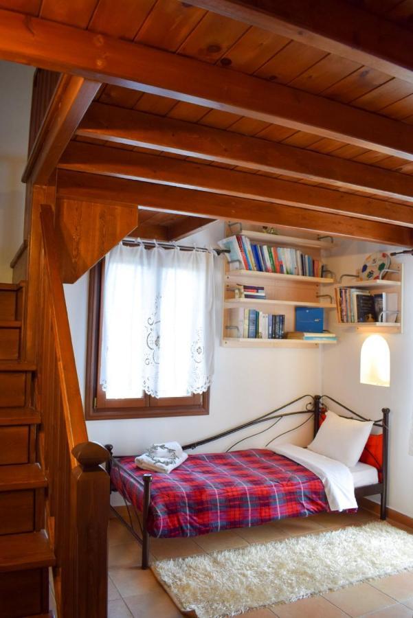 Sunshine House For 9, Cozy Set Up,Verandas, Sea View. Karterados  Exteriér fotografie