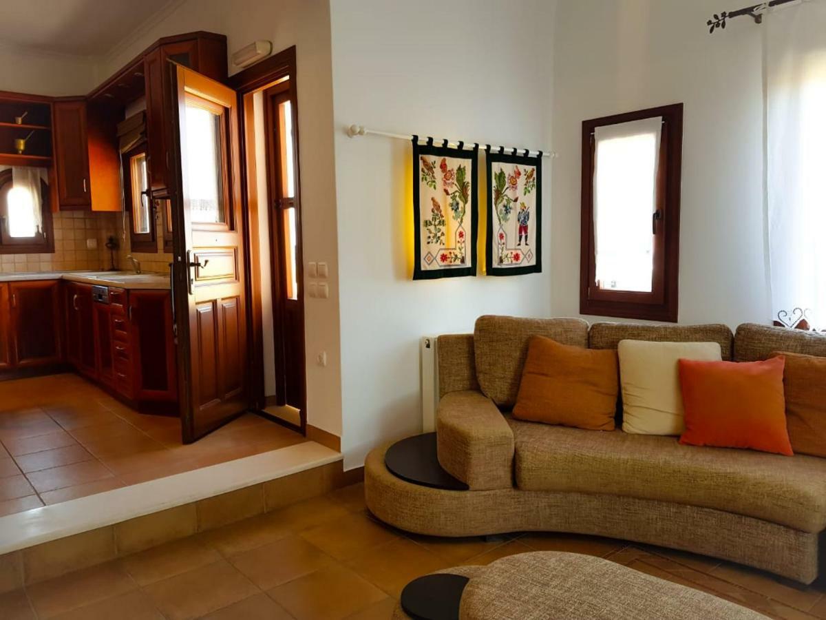 Sunshine House For 9, Cozy Set Up,Verandas, Sea View. Karterados  Exteriér fotografie