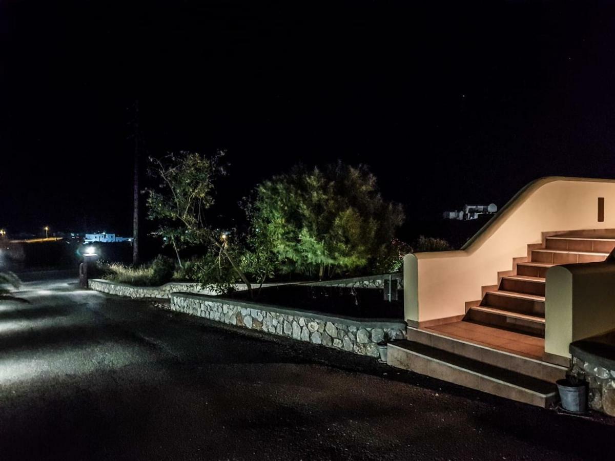 Sunshine House For 9, Cozy Set Up,Verandas, Sea View. Karterados  Exteriér fotografie